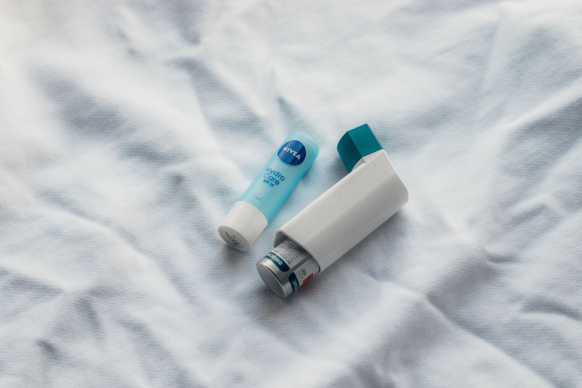 picture of an inhaler